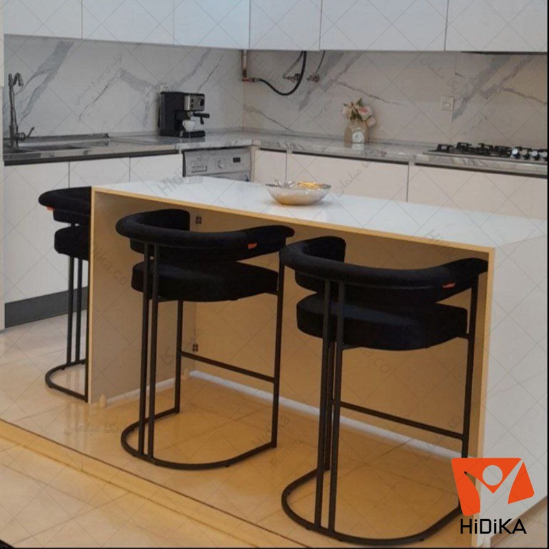 صندلی سوفیا نیم پشتی بدنه مشکی